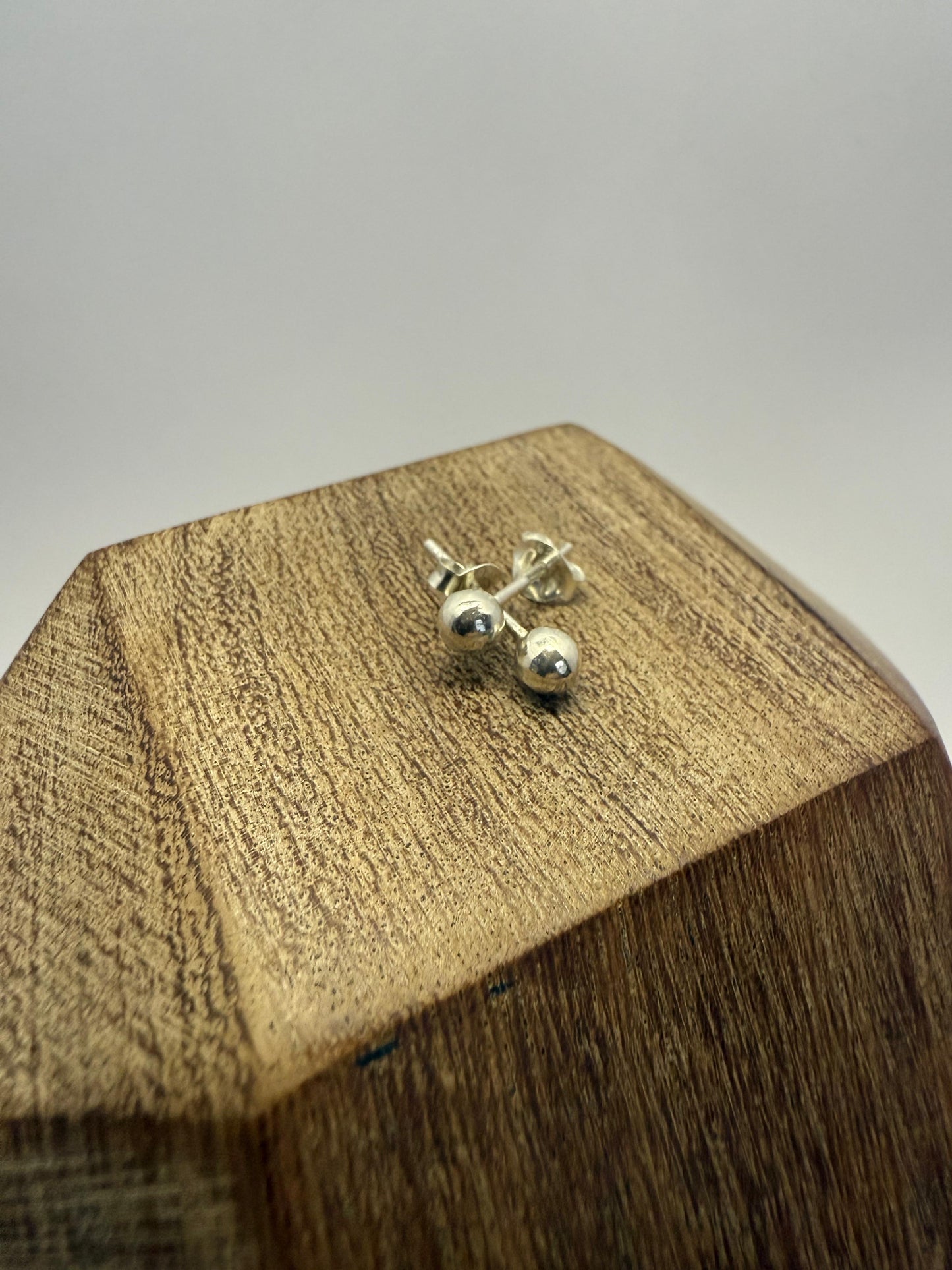 4mm Round Studs Sterling Silver 925