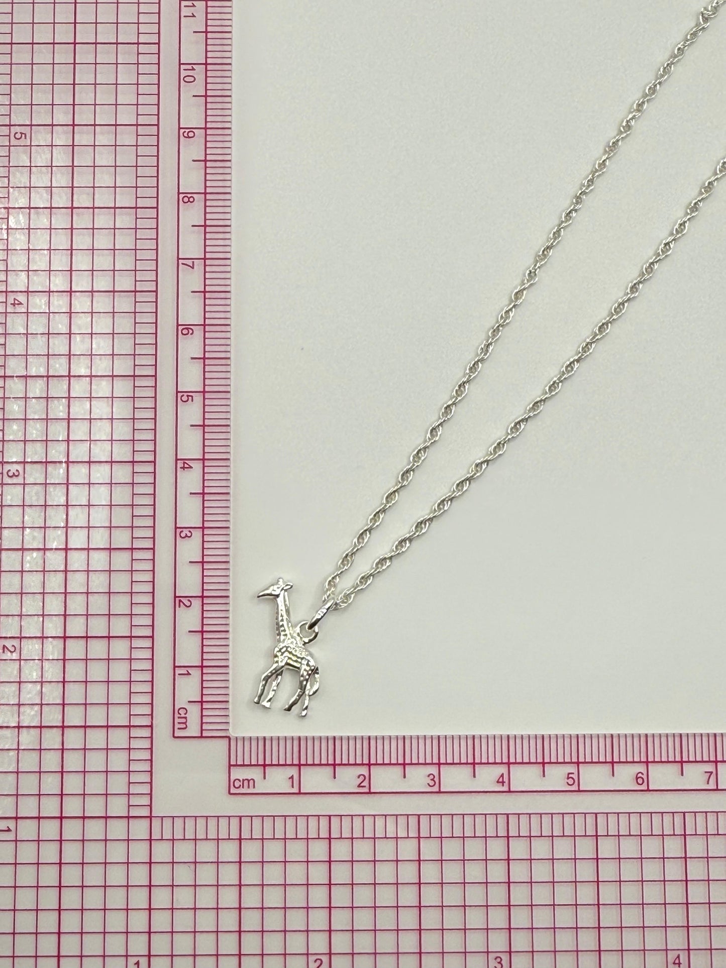Giraffe Necklace Thin Rope 44cm
