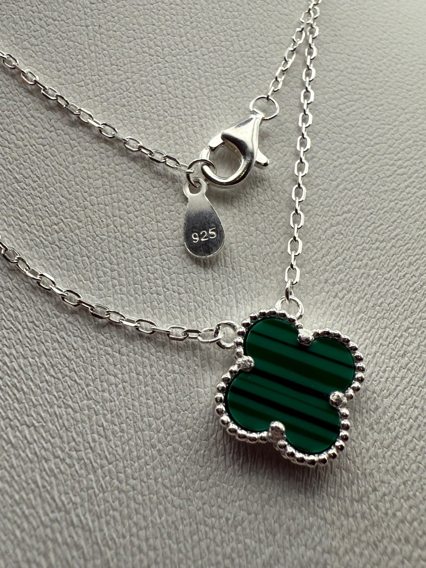 LX Agate Clover 45cm Chain