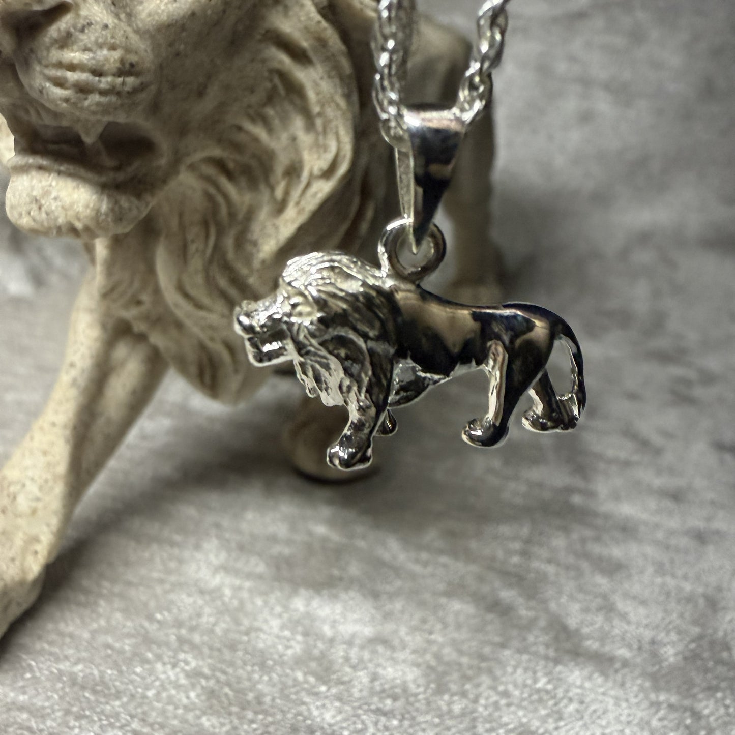 Full-body Lion Sterling Silver 925 Pendant