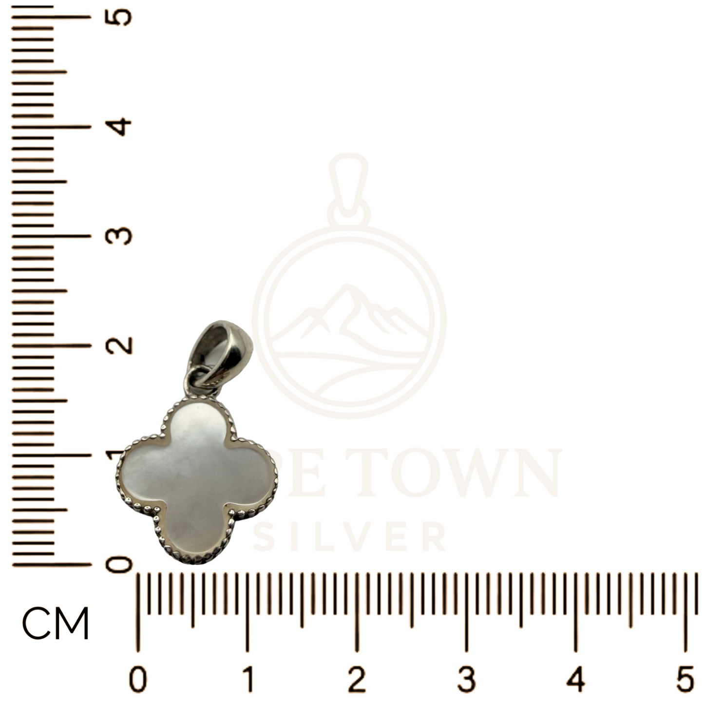 Mother-of-Pearl Agate Clover Pendant Sterling Silver 925