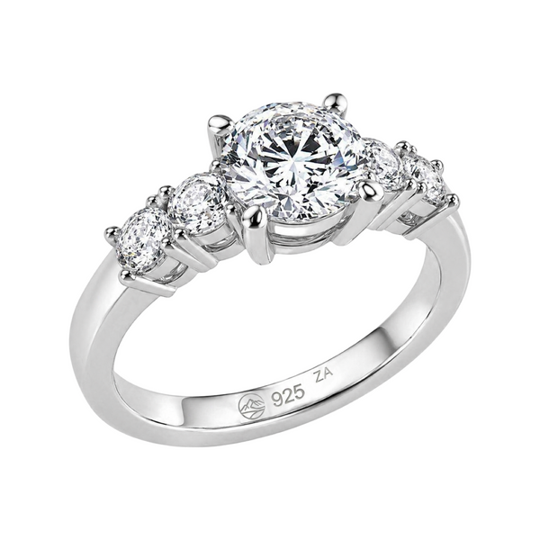 Luminous Graduated Solitaire Ring