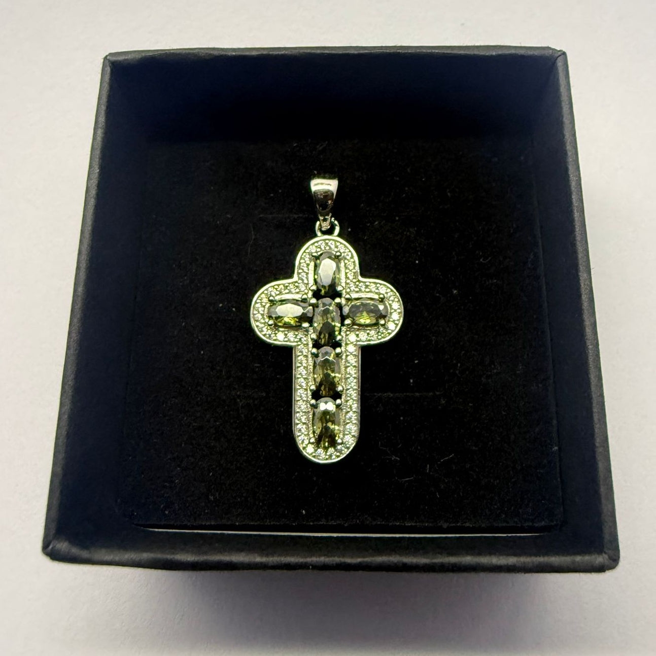 Green Cubic Zirconia Cross Sterling Silver 925 Pendant