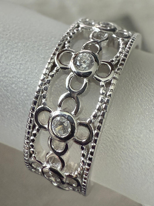 Clover Cubic Zirconia Ring Sterling Silver 925