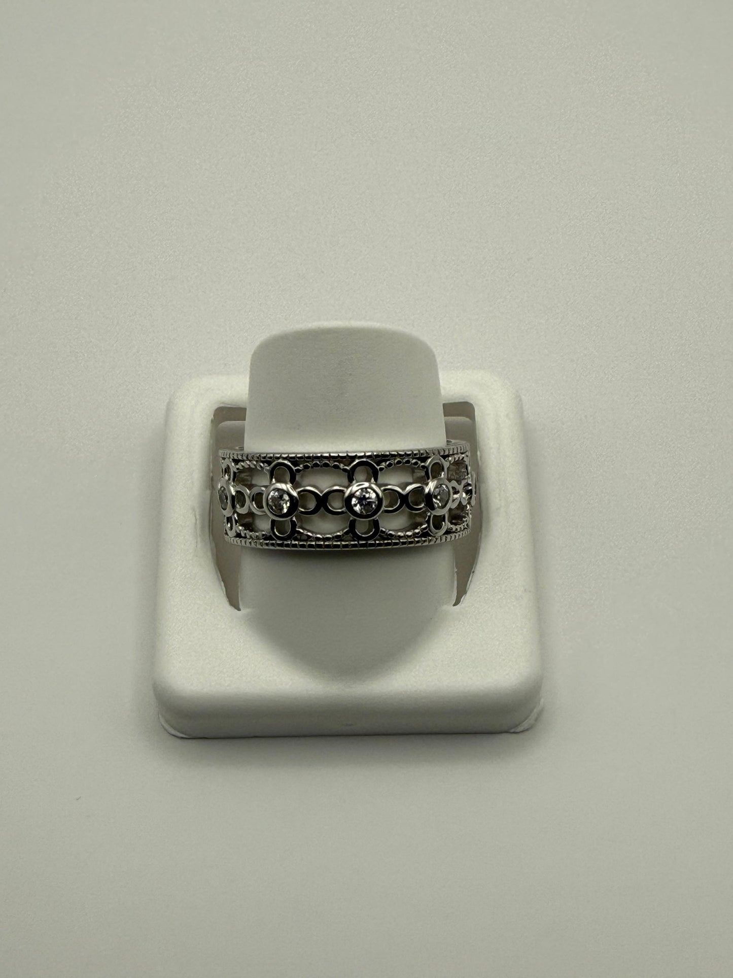 Clover Cubic Zirconia Ring Sterling Silver 925