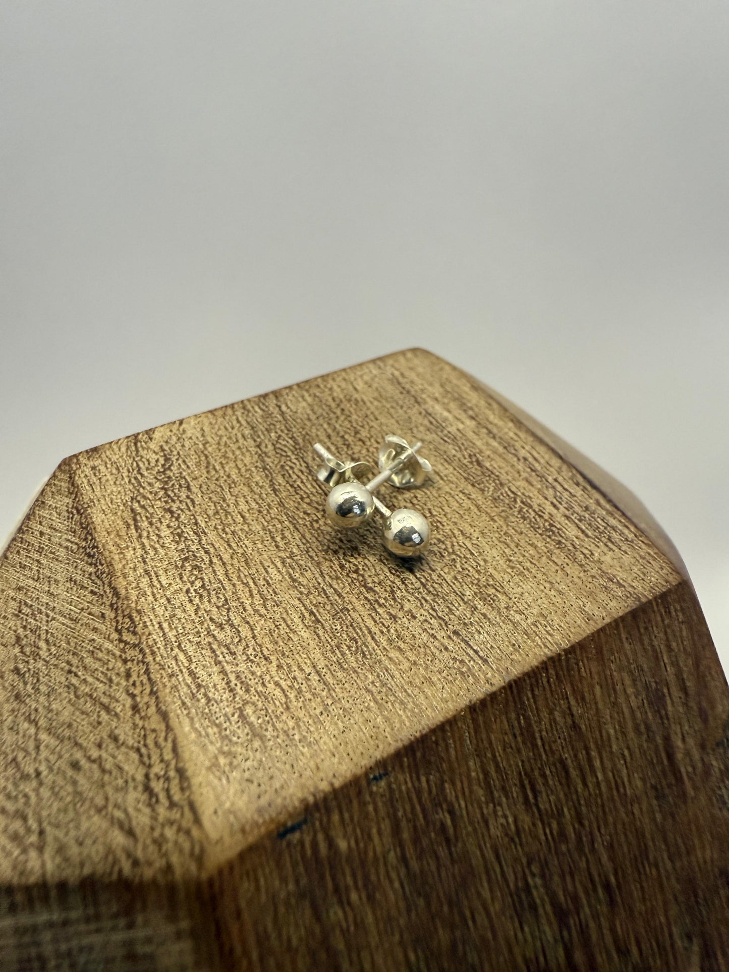 4mm Round Studs Sterling Silver 925