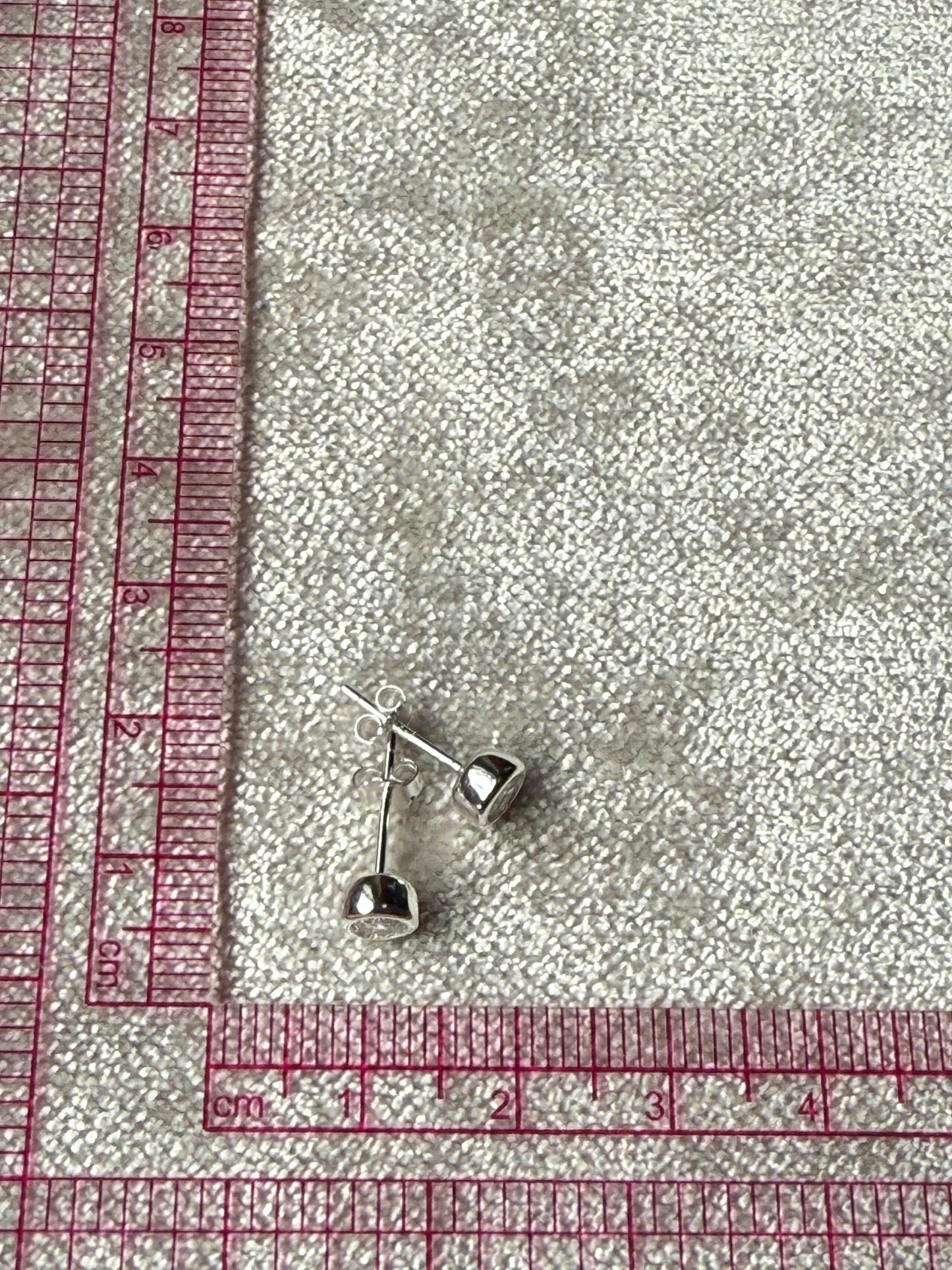 4mm RND Tube C/Z Stud