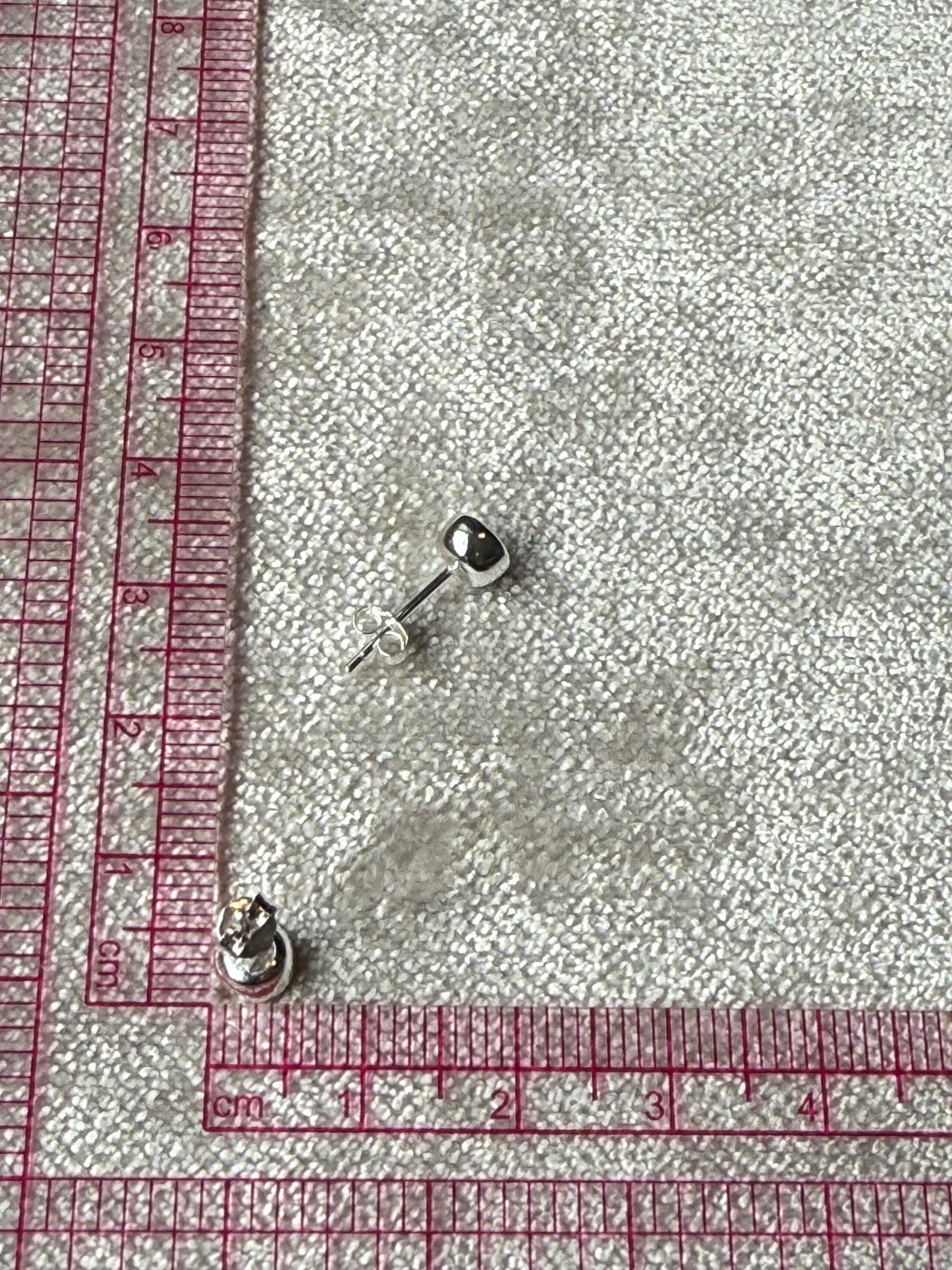 4mm RND Tube C/Z Stud