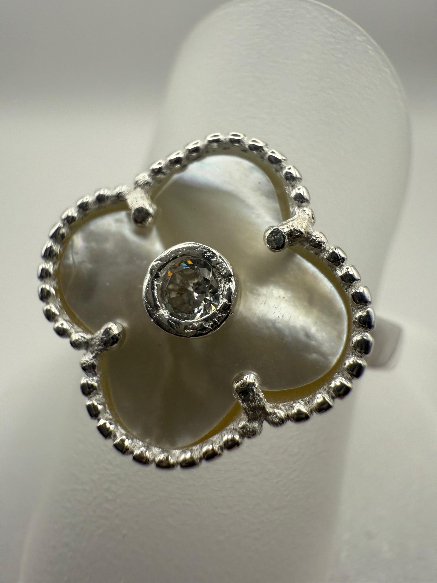 Agate Clover Ring with C/Z centre Sterling Silver 925