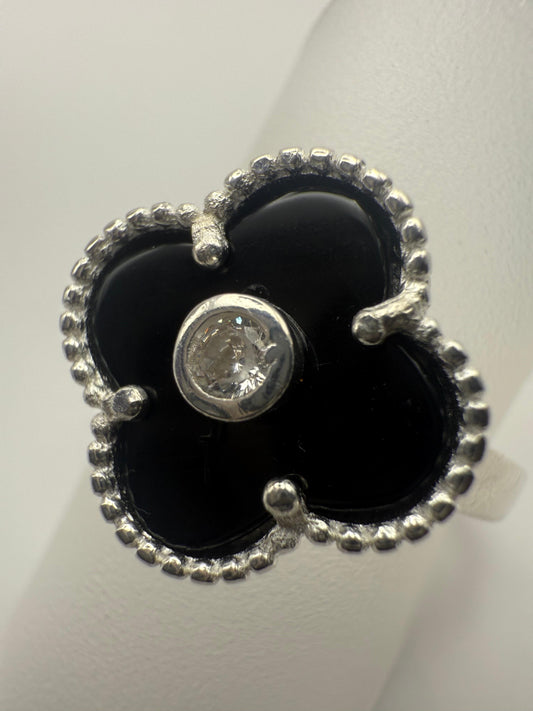 Agate Clover Ring with C/Z centre Sterling Silver 925