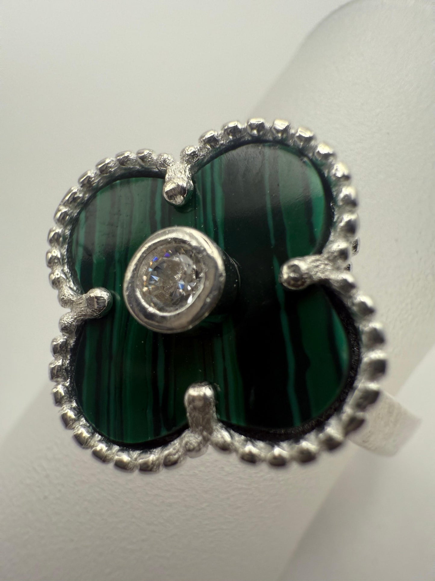 Agate Clover Ring with C/Z centre Sterling Silver 925