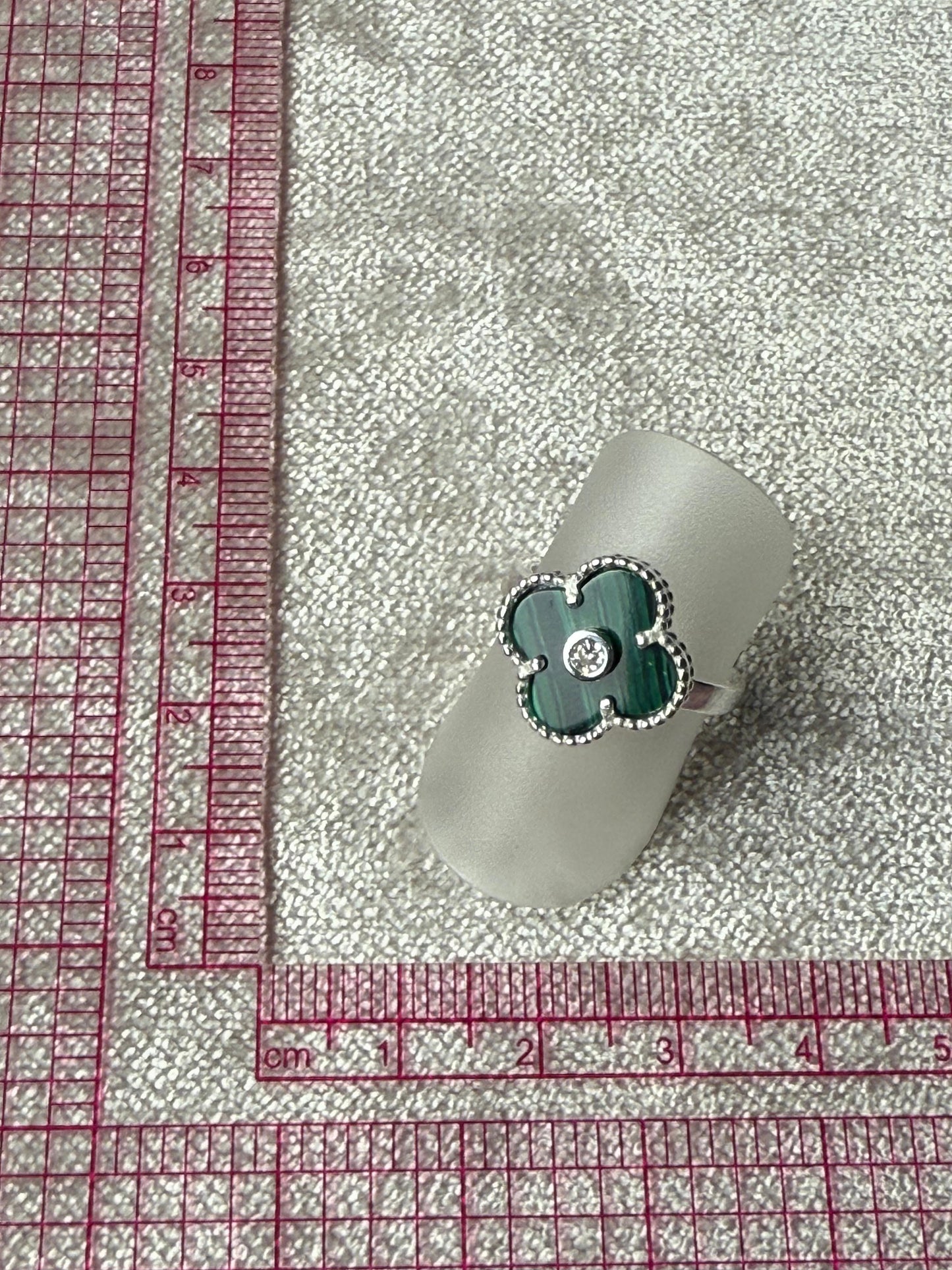 Agate Clover Ring with C/Z centre Sterling Silver 925