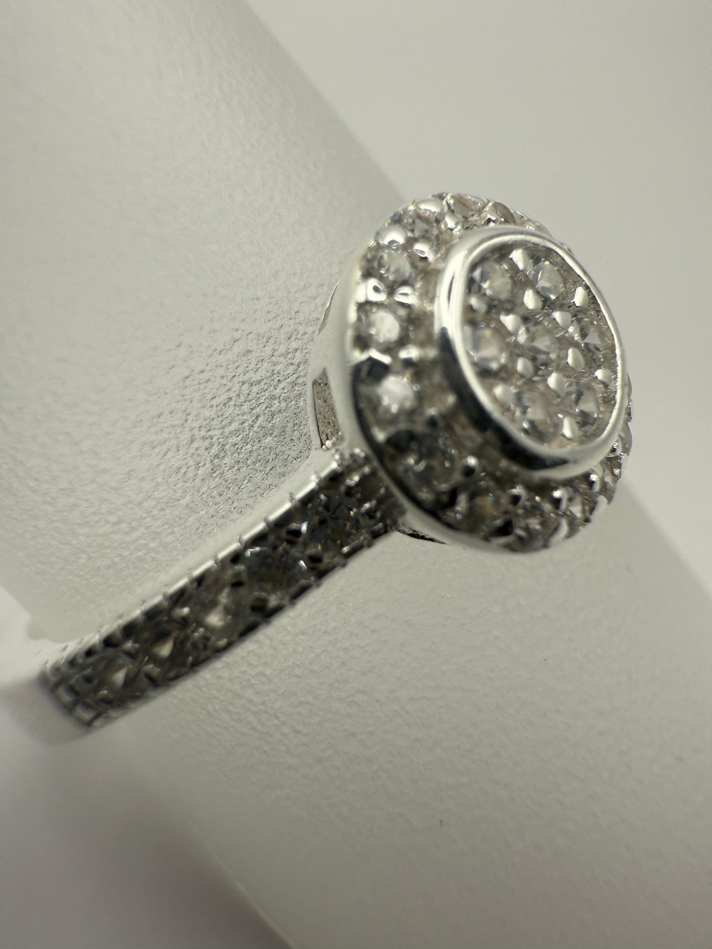 LDR Round C/Z Ring Sterling Silver 925