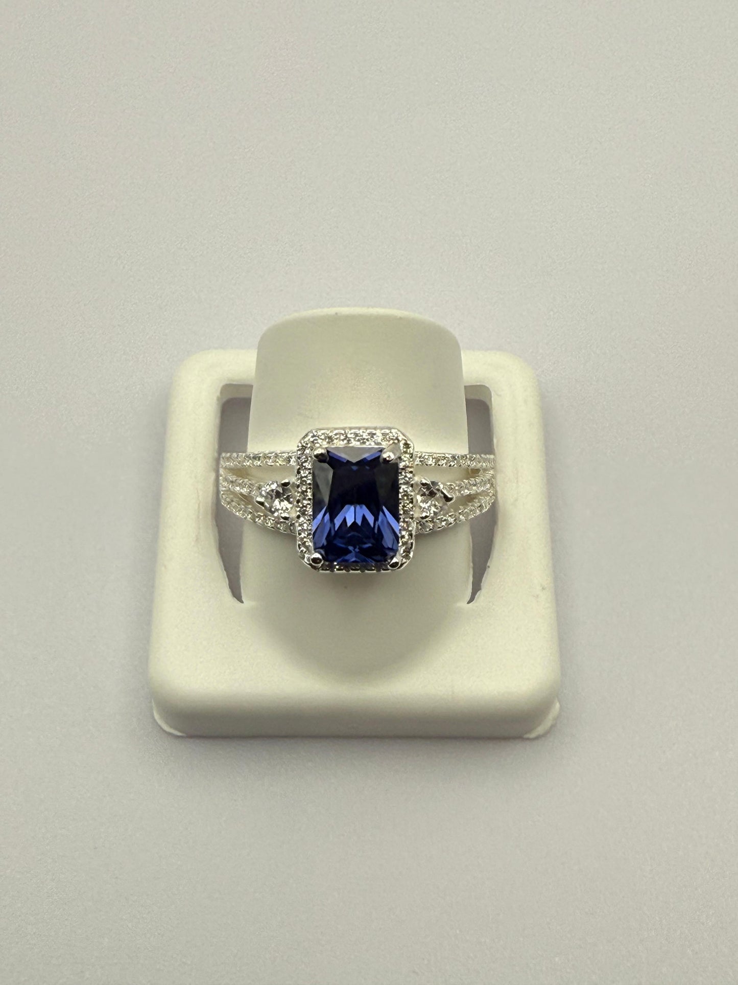 LDR C/Z Sapphire Ring Sterling Silver 925