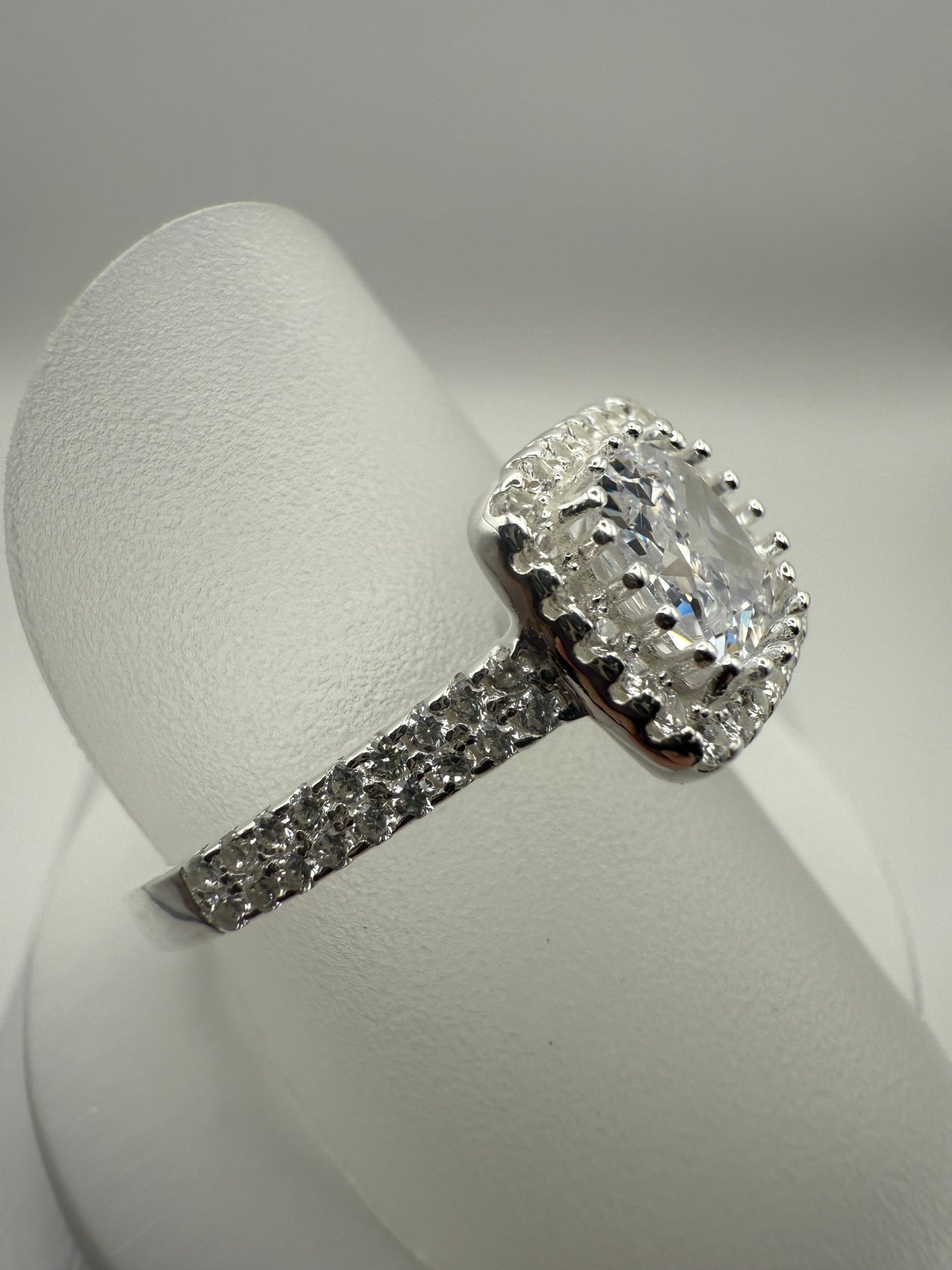 TR5 LDR C/Z Ring Sterling Silver 925