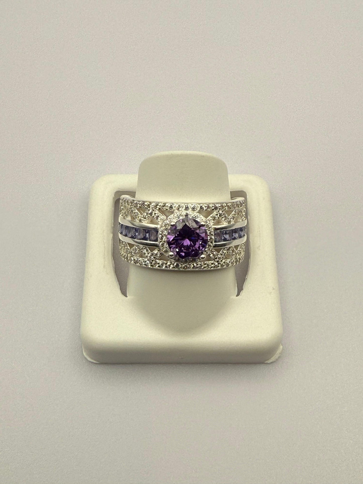 Broad LDR Purple C/Z Ring Sterling Silver 925