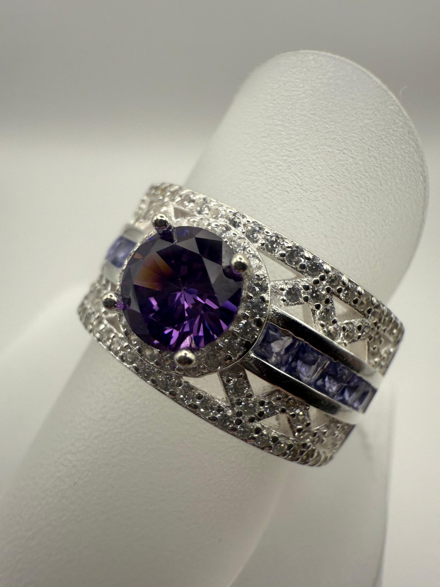 Broad LDR Purple C/Z Ring Sterling Silver 925