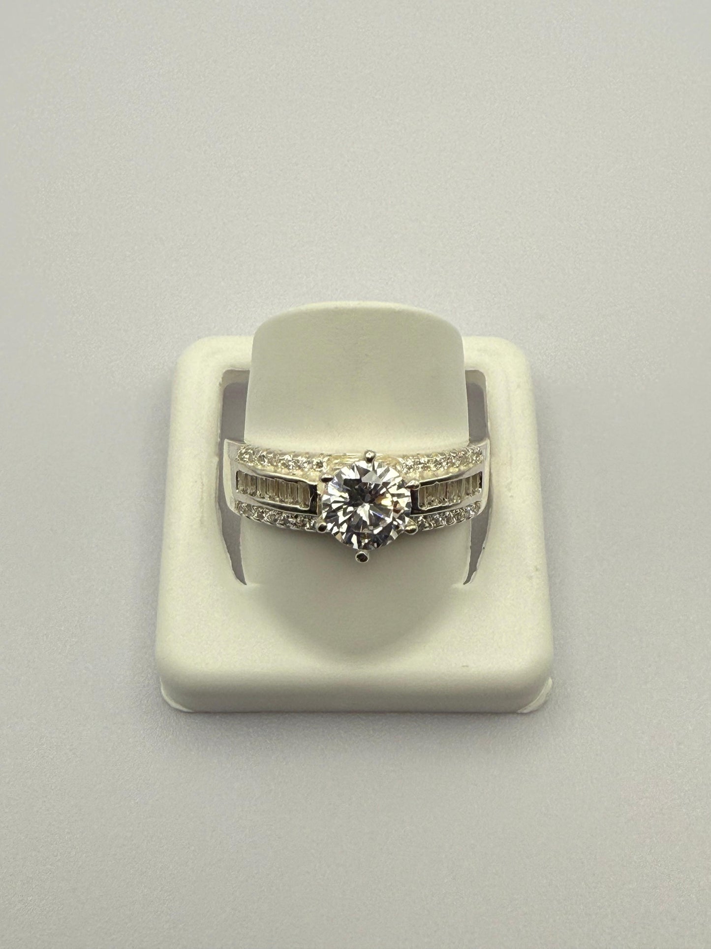 Feature C/Z Ring Sterling Silver 925