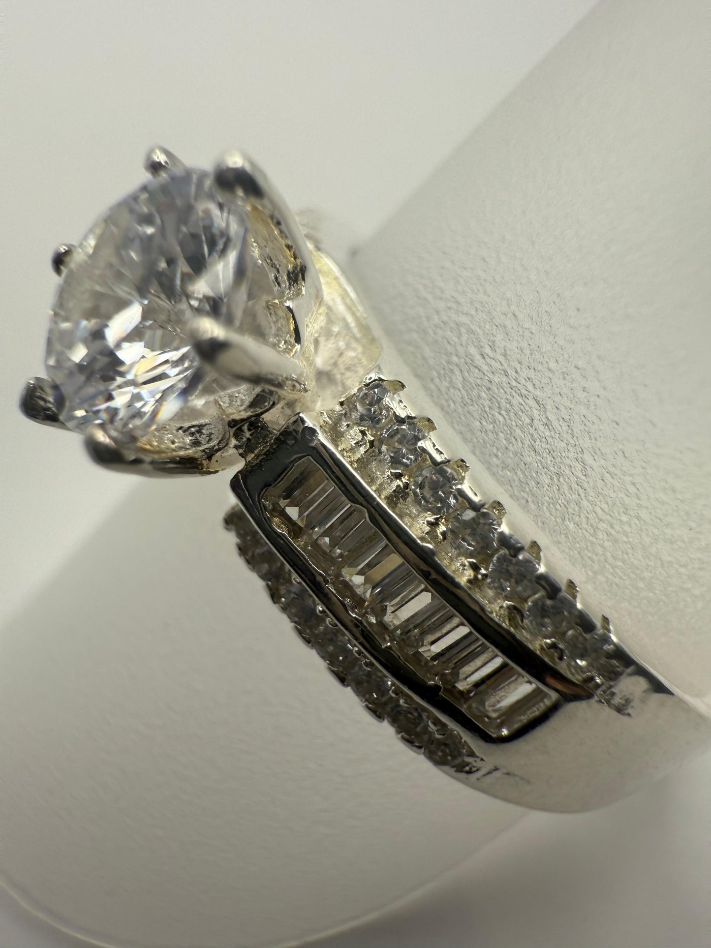 Feature C/Z Ring Sterling Silver 925