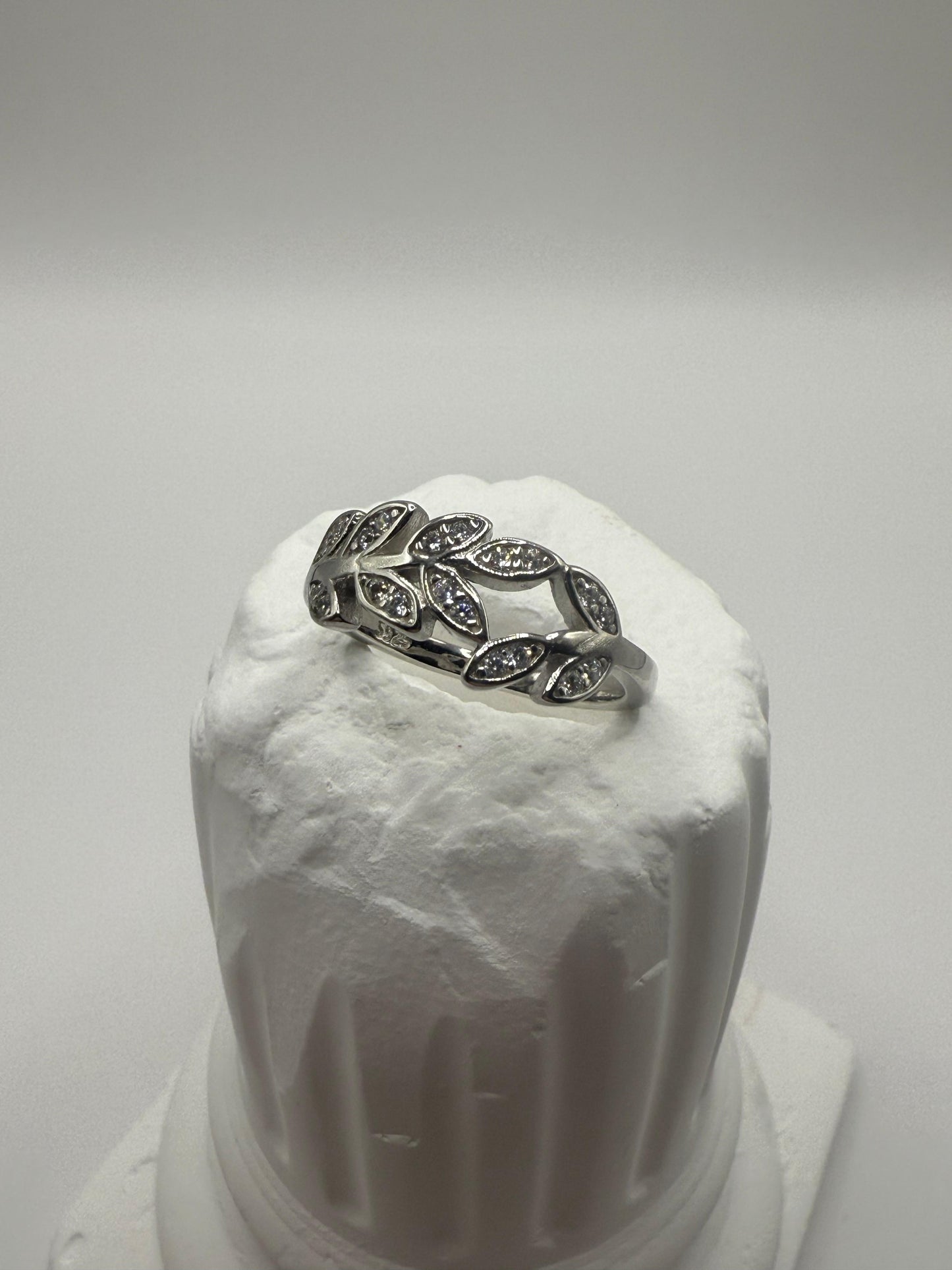Laurel C/Z Ring Sterling Silver 925