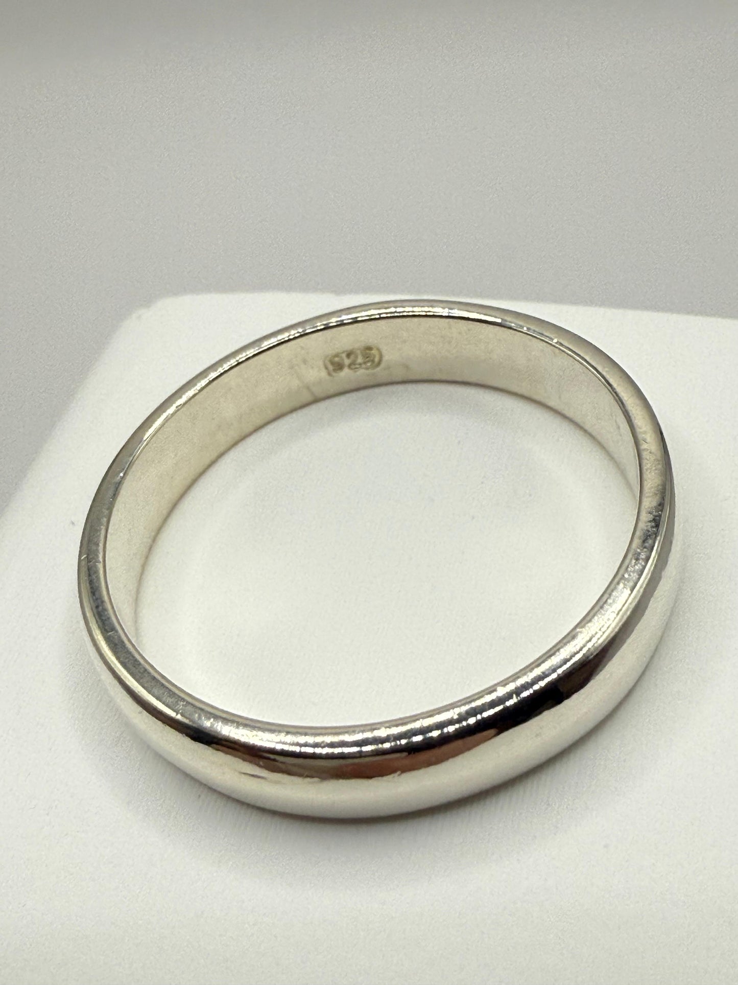 4mm Comfort Plain Band Sterling Silver 925