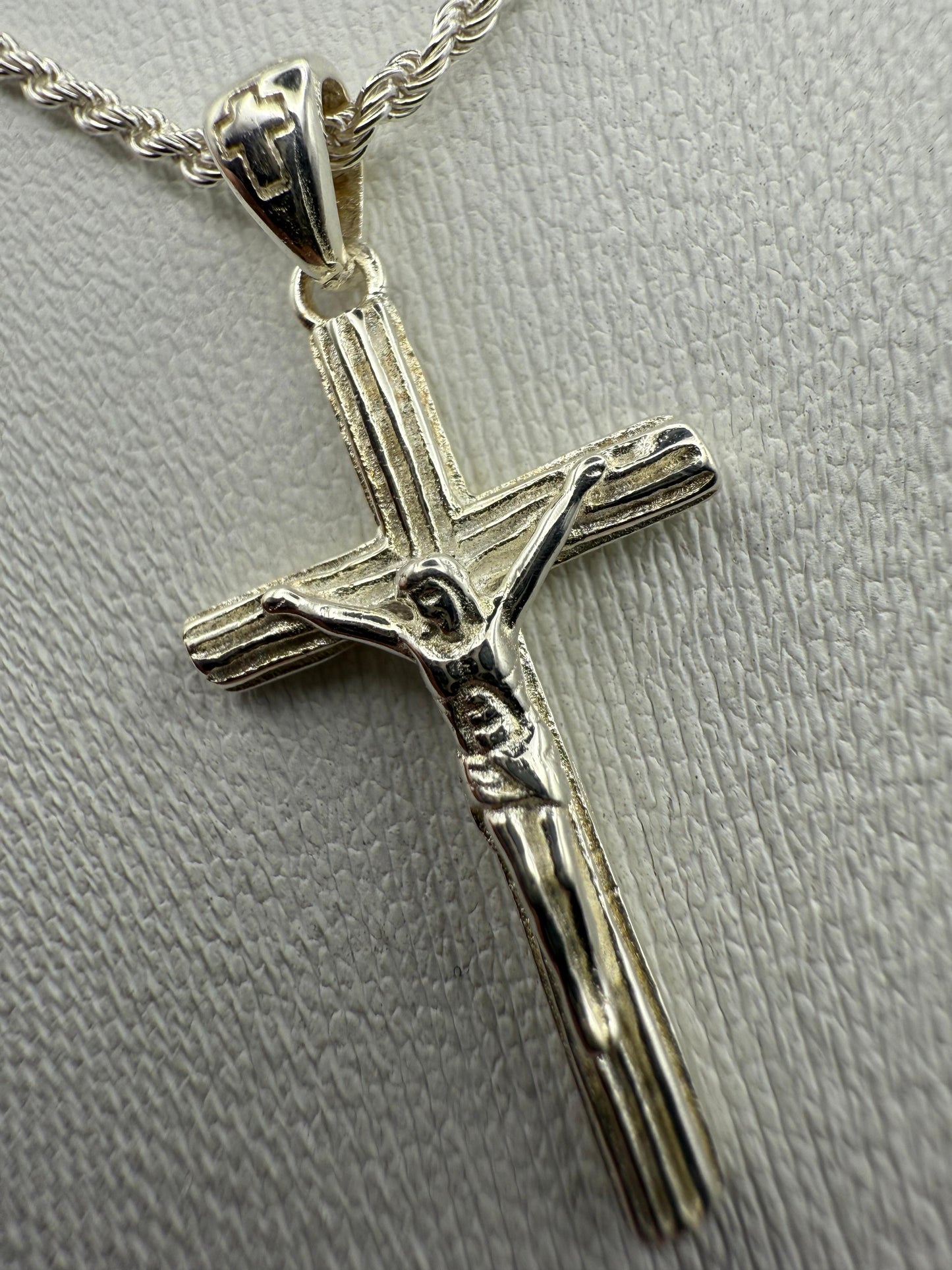 Crucifix Neckless Sterling Silver 925