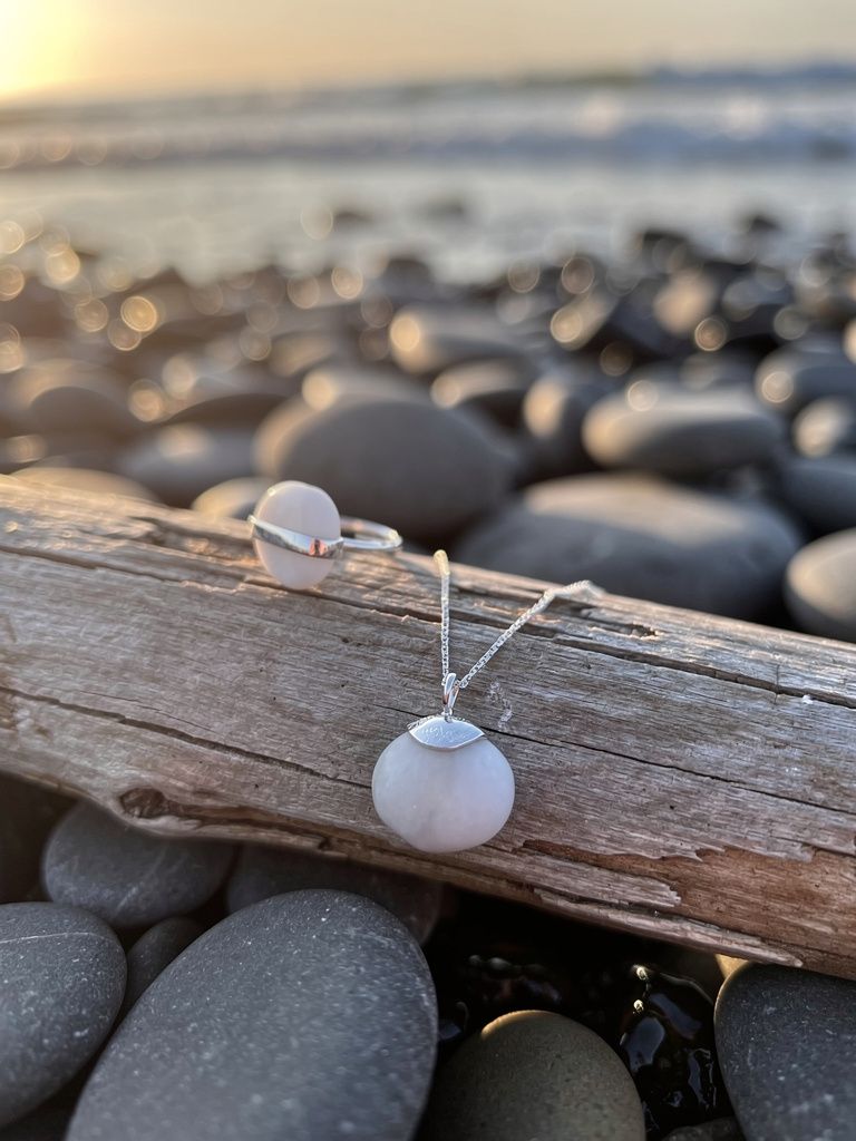 Pebble Pendant on chain Sterling Silver 925