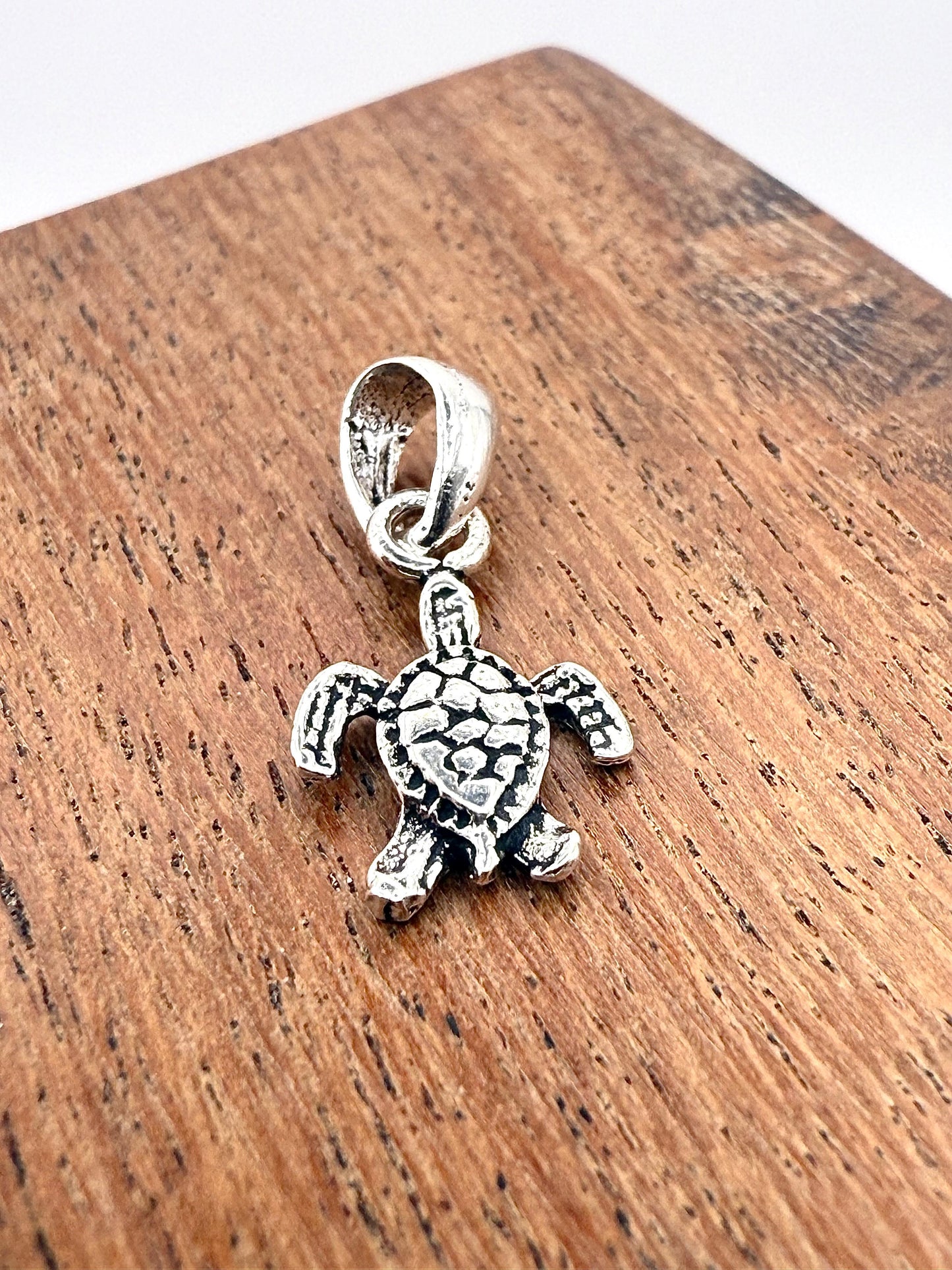 Small Turtle Pendant Sterling Silver 925