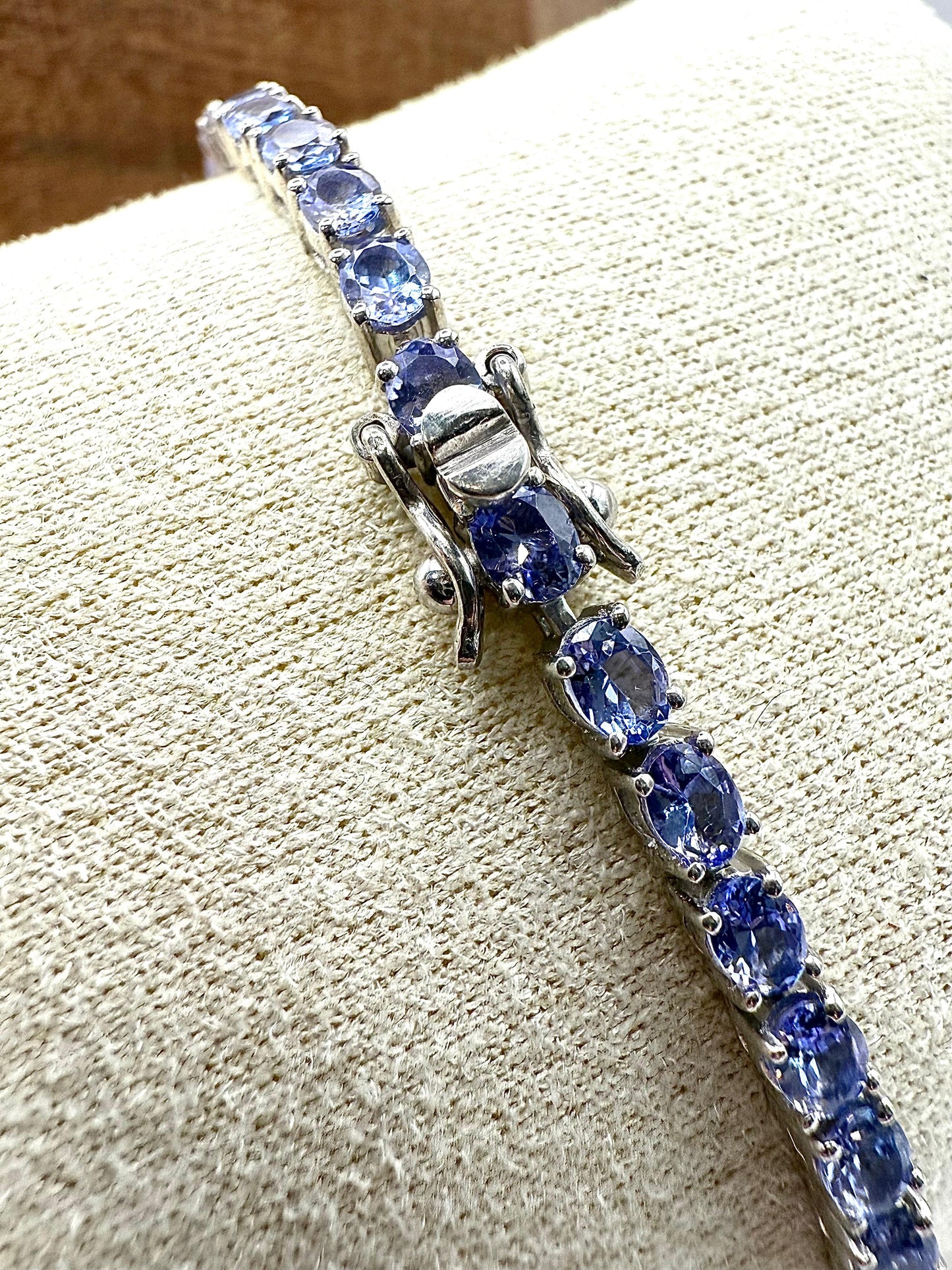 Tanzanite (AA+) Tennis Bracelet Sterling Silver 925