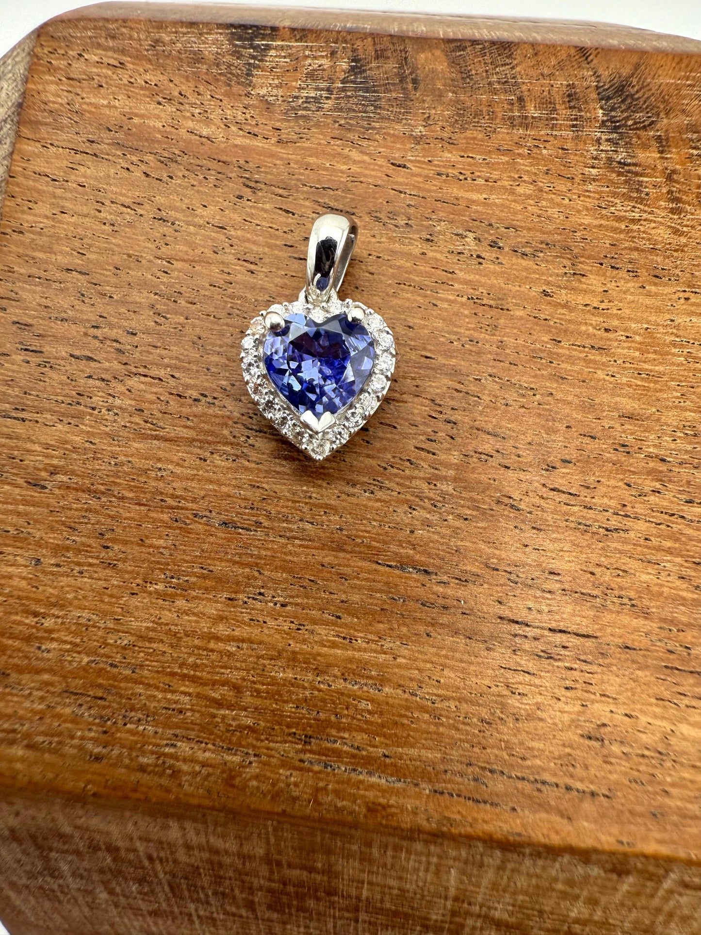 Heart of Tanzania Pendant Sterling Silver 925