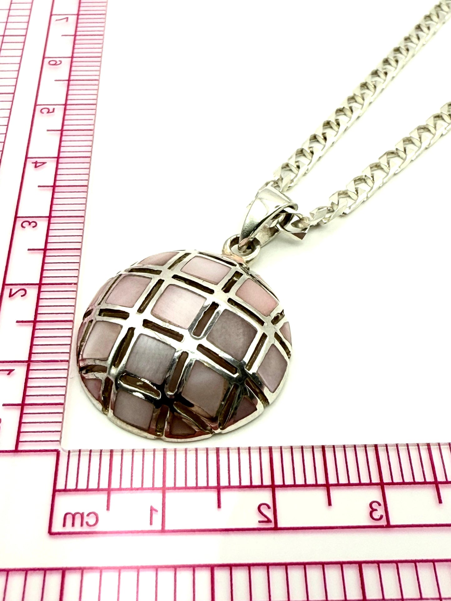 925 Sterling Silver 50cm Mother of Pearl Curb Chain Necklace
