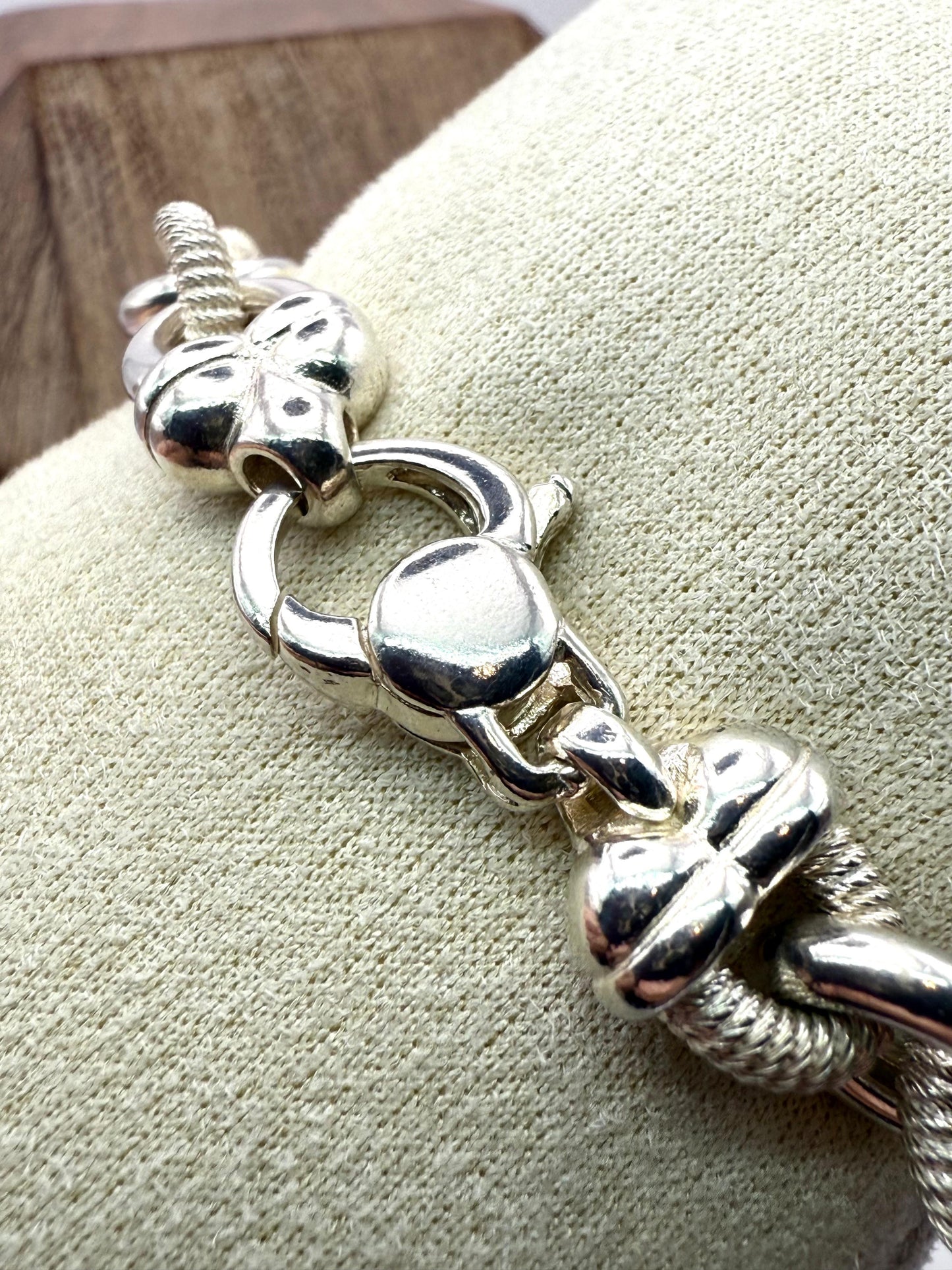 925 Sterling Silver 18.5cm Solid Polished and Textured Link Bracelet