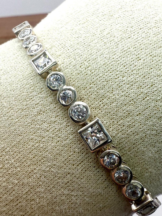 925 Sterling Silver Clear Round and Princess Cut Moissanite Tennis 18cm Bracelet