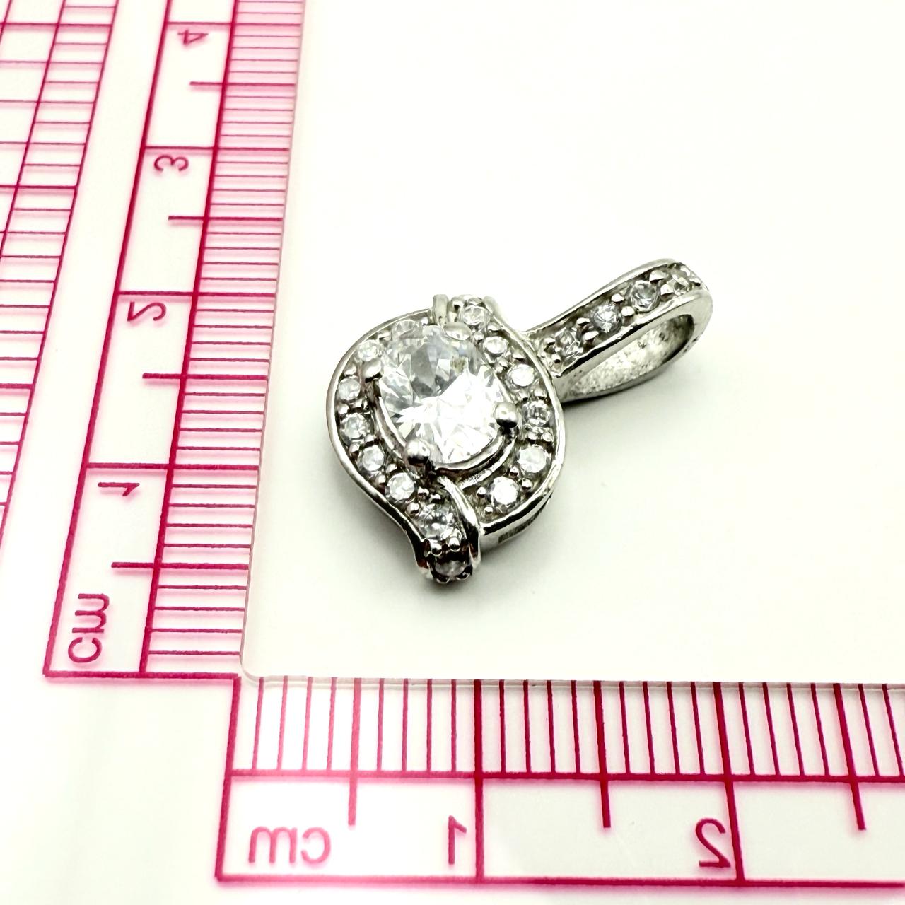 925 Sterling Silver Decorative Oval Halo C/Z Pendant