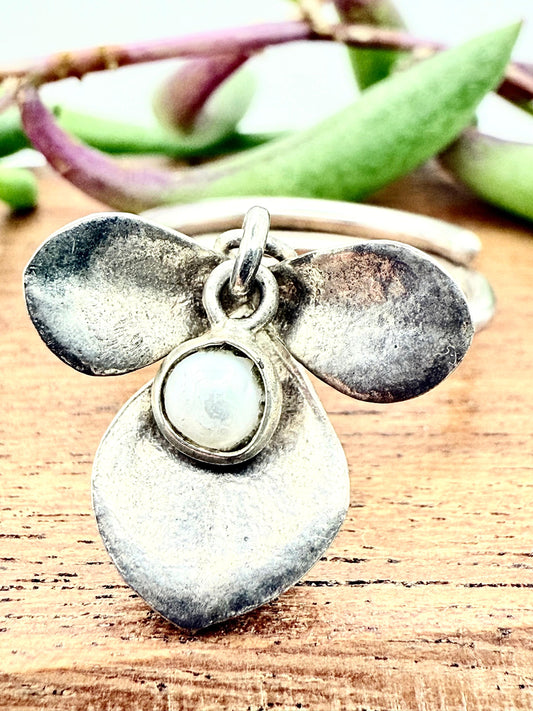 Adjustable Spekbook Ring with Freshwater Pearl Sterling Silver 925