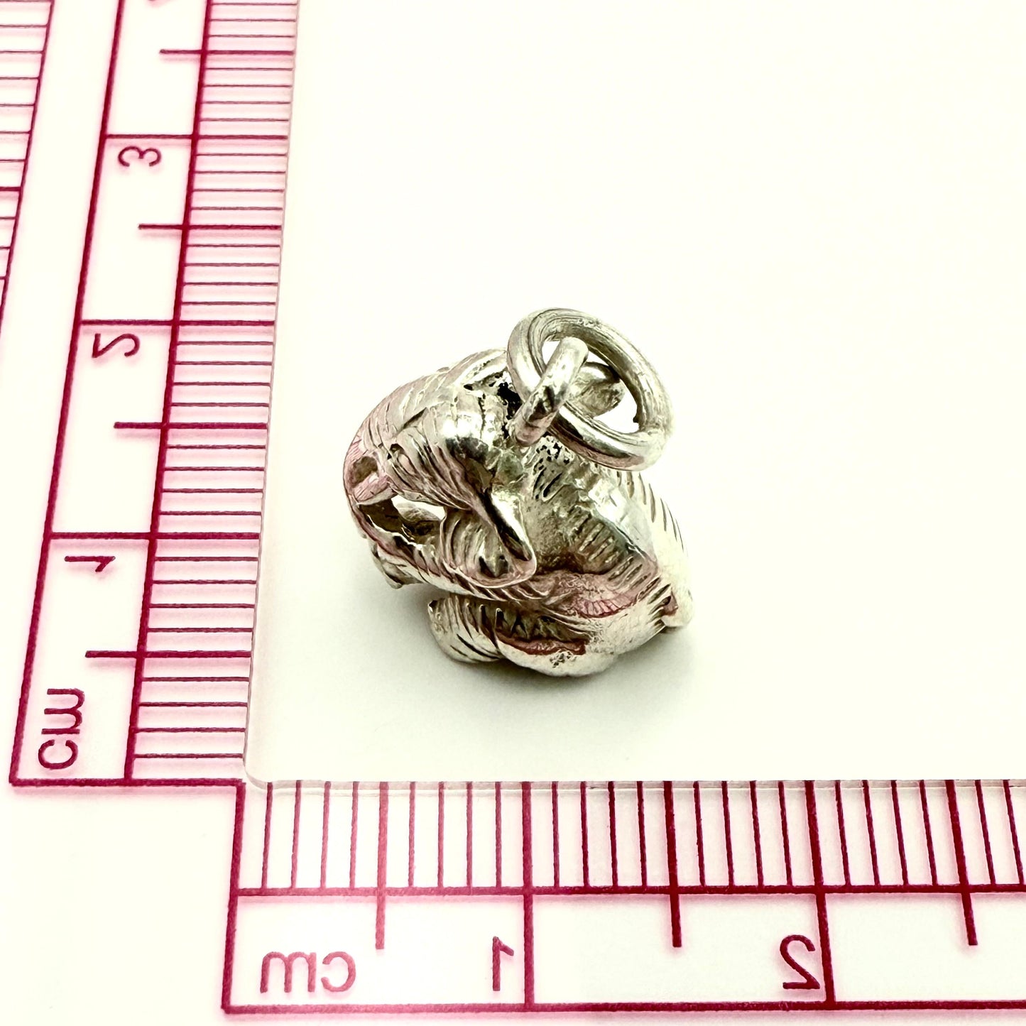 925 Sterling Silver Solid Handmade sitting elephant Charm/ Pendant