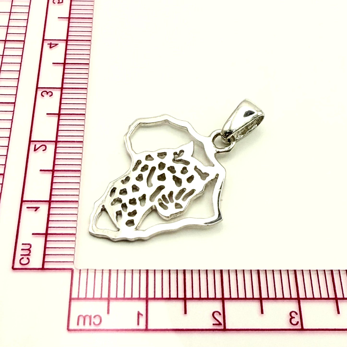 925 Sterling Silver Africa Leopard Pendant