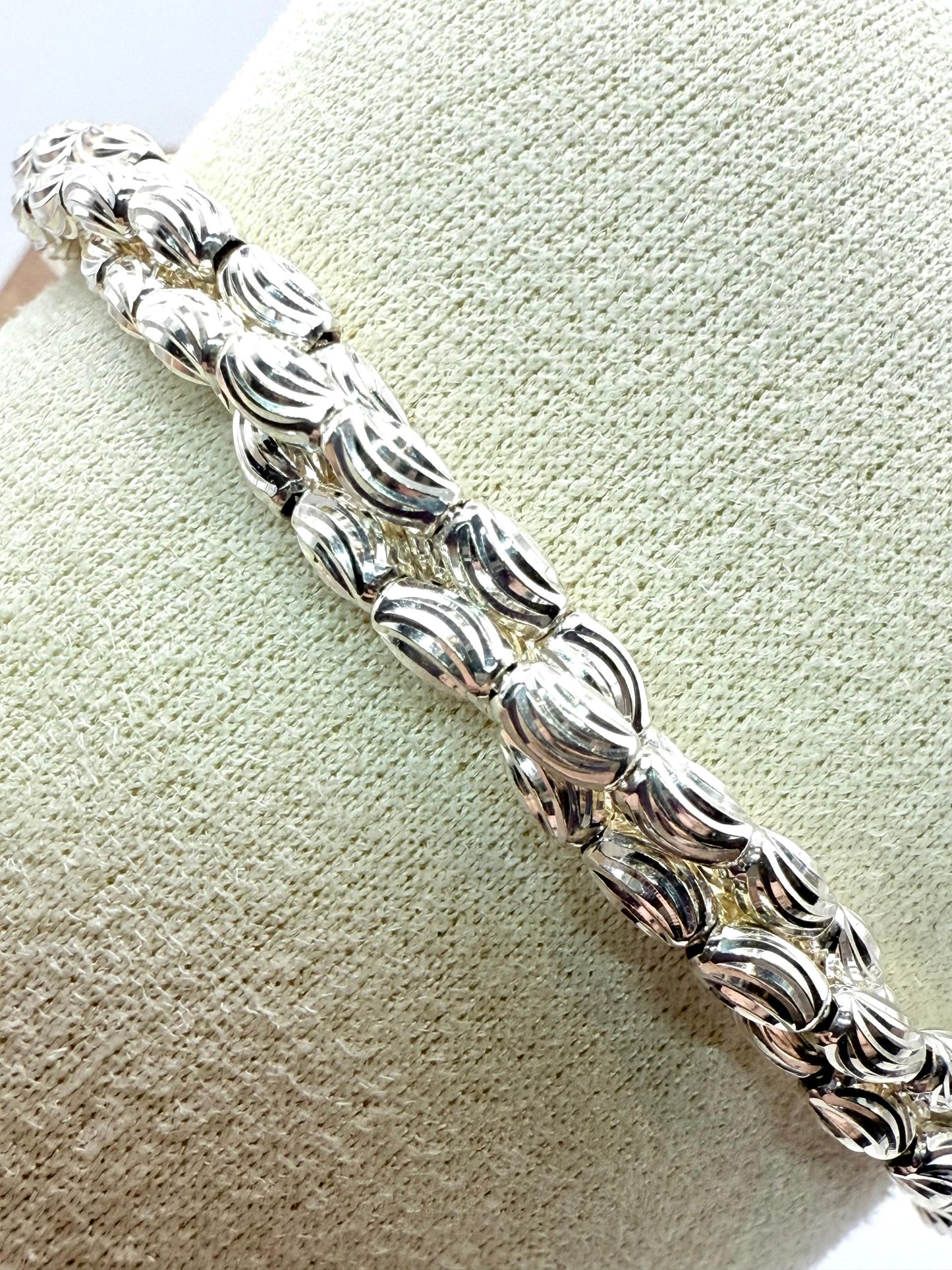 925 Sterling Silver 18.5cm Diamond-Cut Rice Bead Bracelet