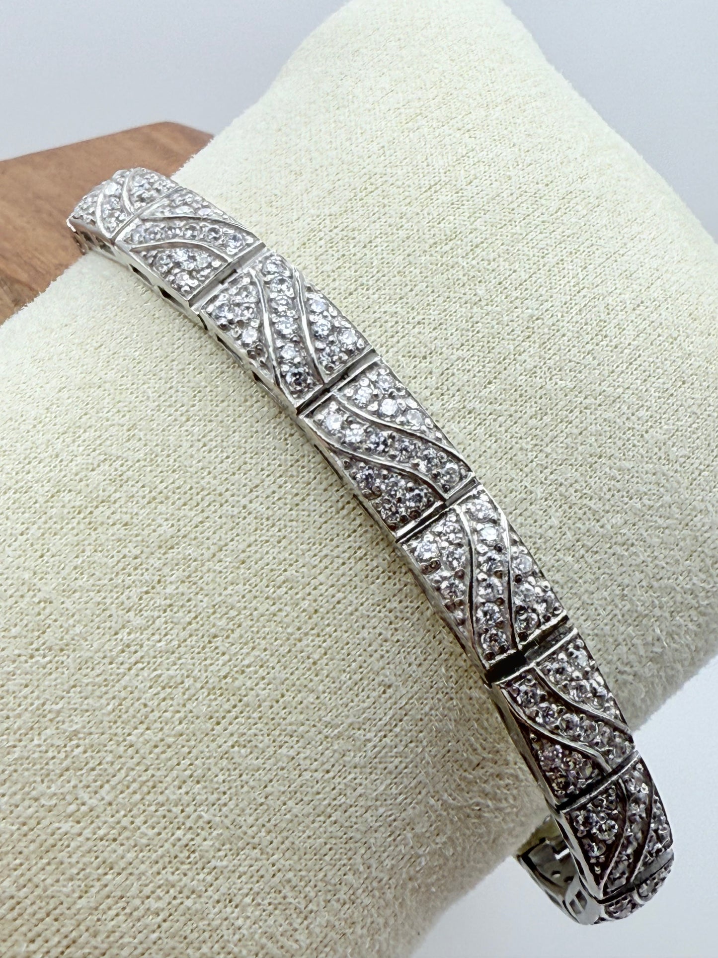 925 Sterling Silver Modern Art Deco 20cm Tennis Bracelet