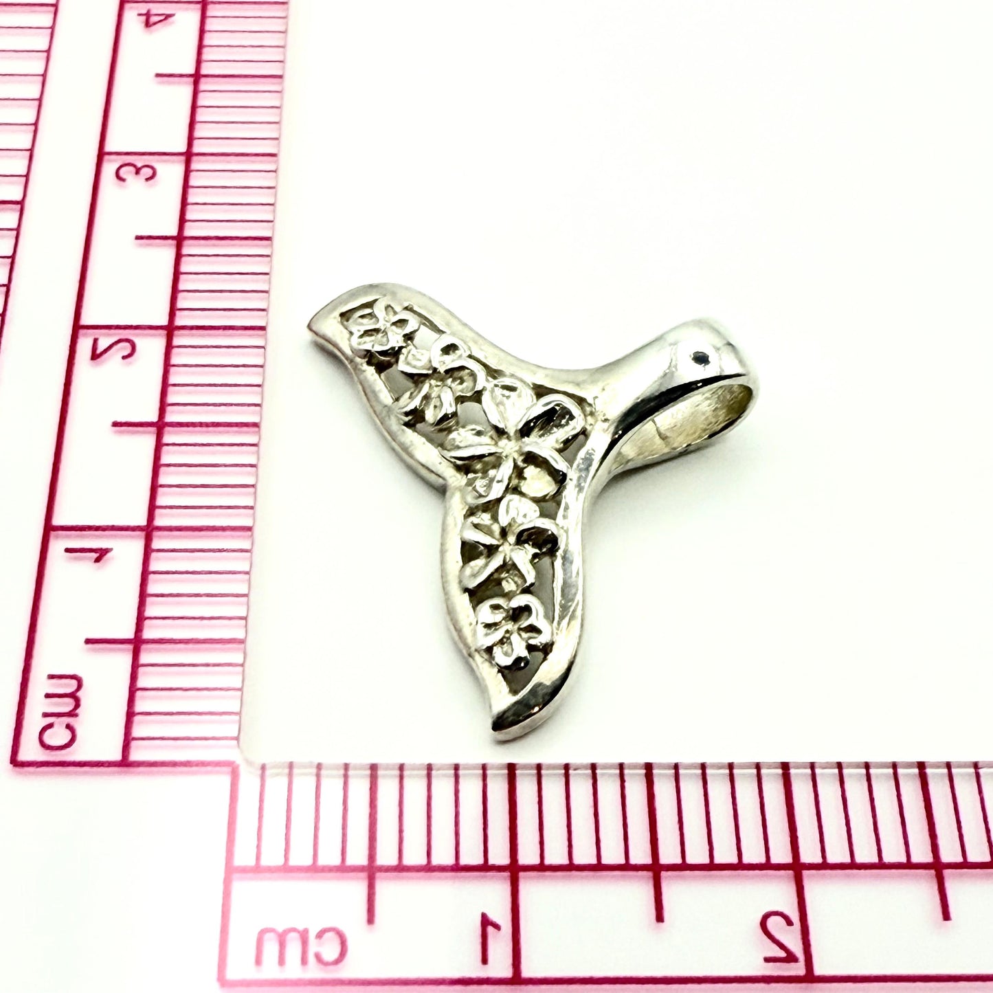 925 Sterling Silver Flower Whale Tail Pendant