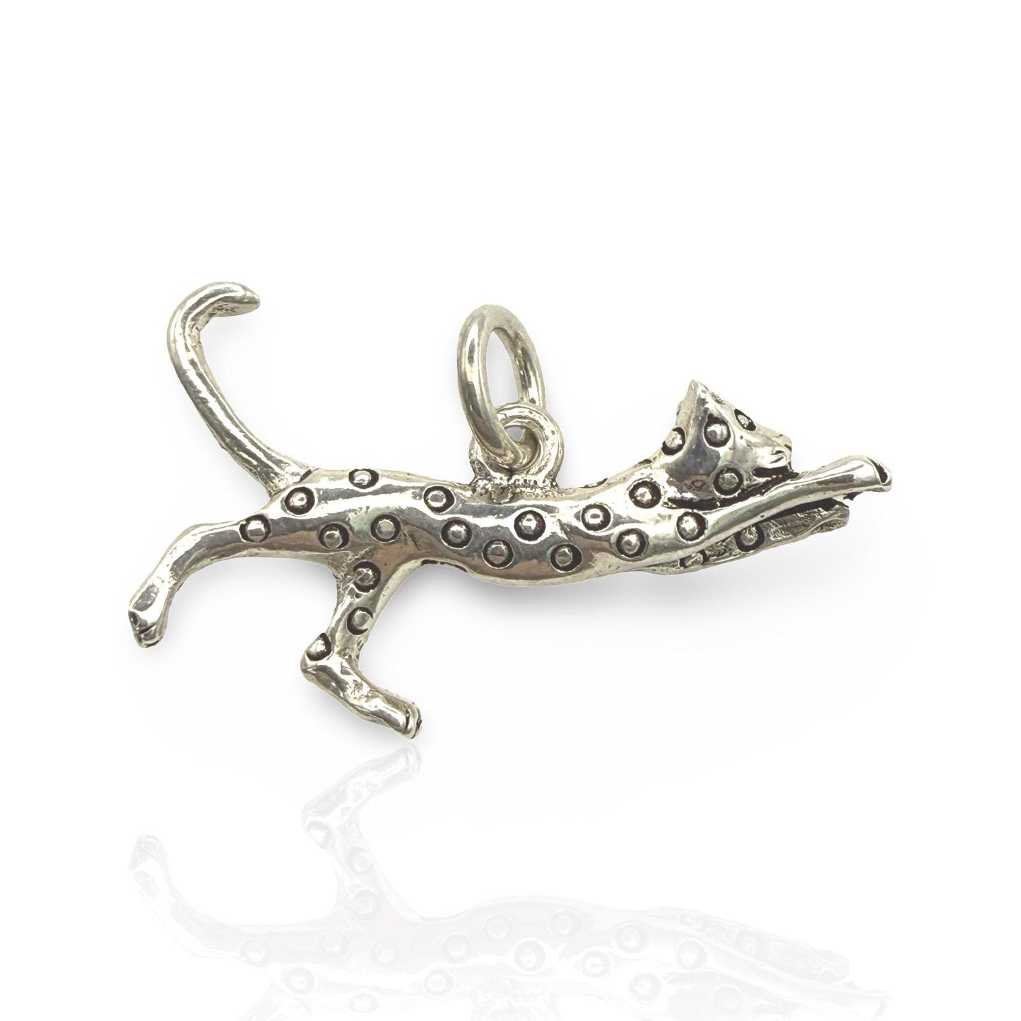 925 Sterling Silver Stretching Leopard Charm/ Pendant
