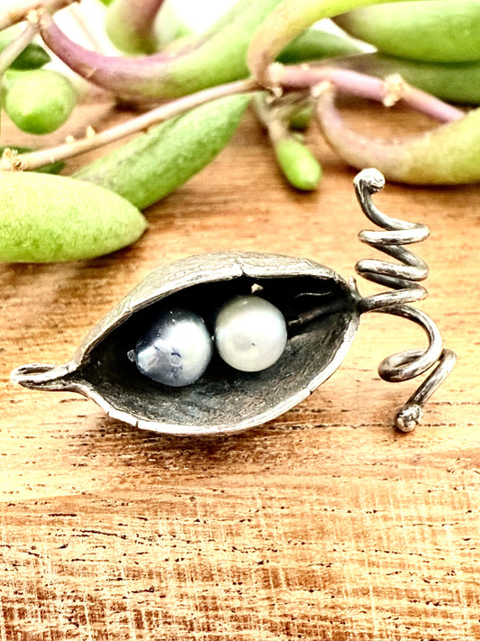 Grevillea Seed Pod with Pearls Pendant Sterling Silver 925